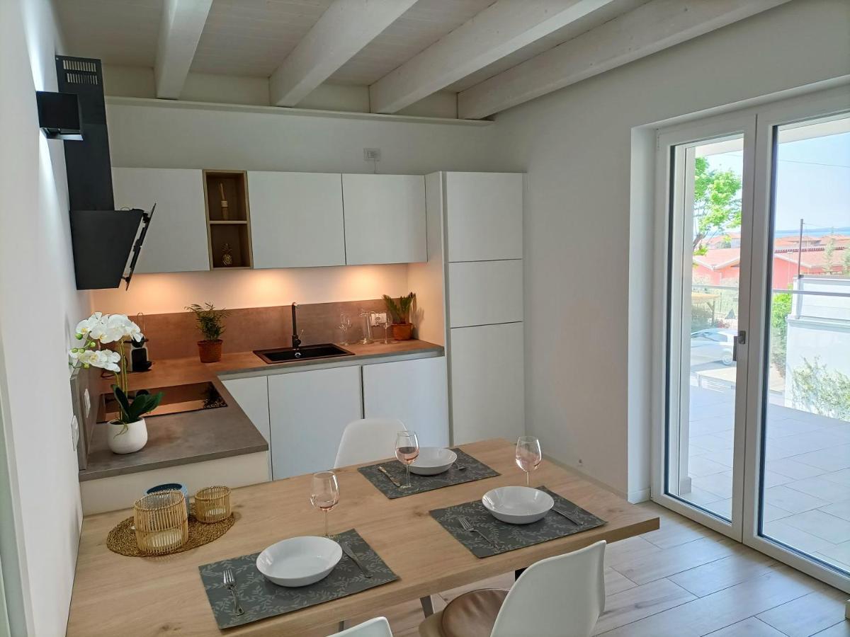 Lake Dream Apartment With Pool In Bardolino Dış mekan fotoğraf