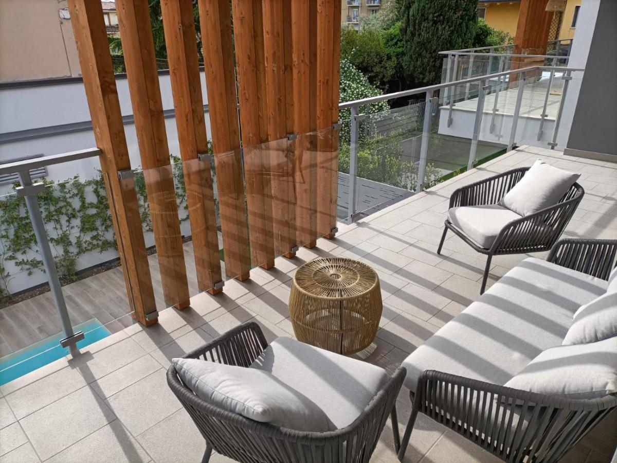 Lake Dream Apartment With Pool In Bardolino Dış mekan fotoğraf